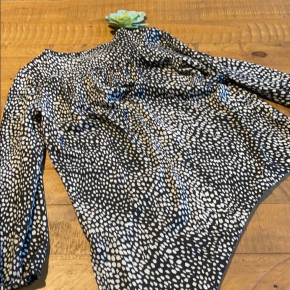 Maggie Breen top size 7 black and white - Picture 6 of 7